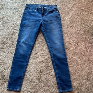 Jennifer Lopez Skinny Jeans